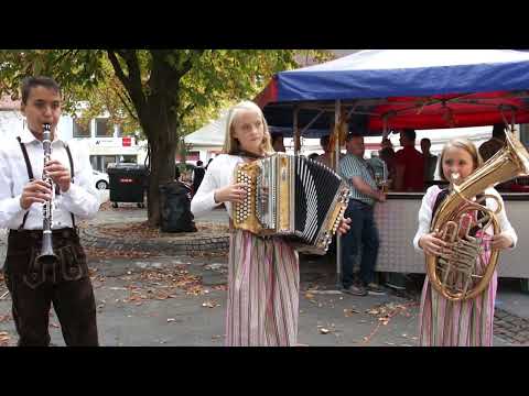 Geschwister Scharf 3-1 © OlmHERZ