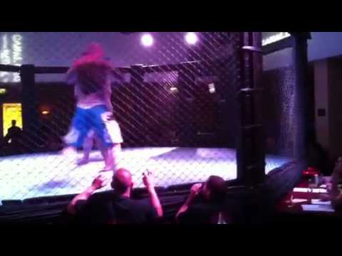 Eddie Pollocks first mma fight round 1