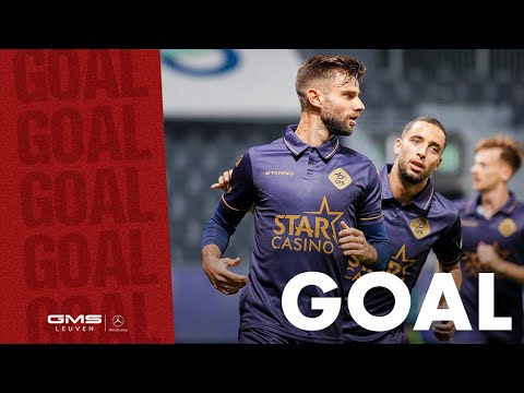 GOAL!  Mario González maakt de 0 - 1 tegen KAS Eupen