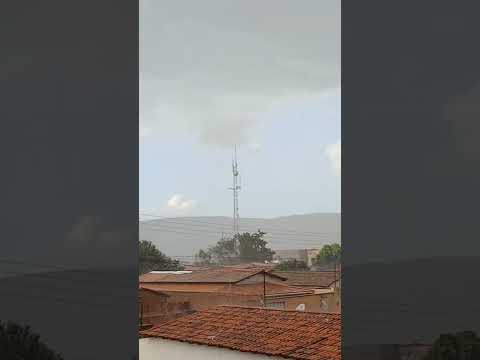 Chuva em Sebastião Laranjeiras-BA