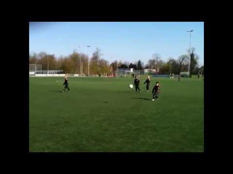 HBC E3 17-04-2010 wedstrijd.wmv