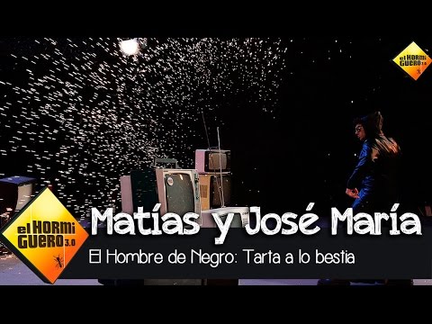 Tarta a lo bestia de El Hombre de Negro en El Hormiguero 3.0