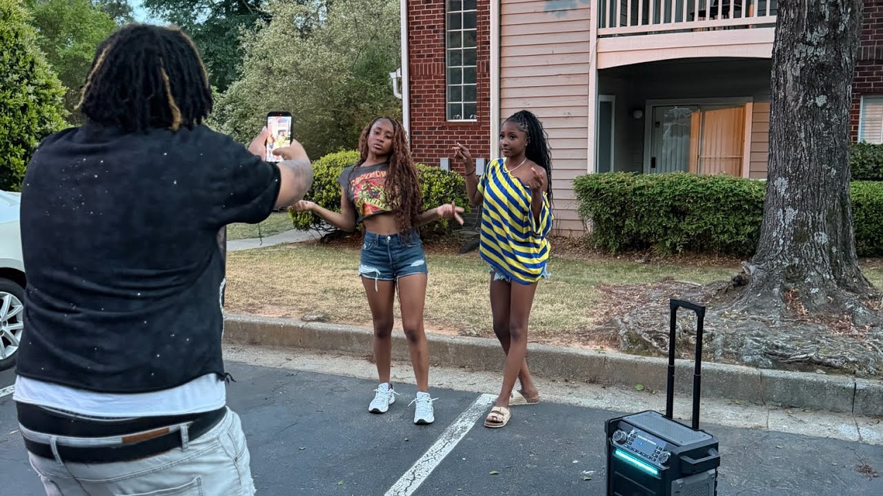 Destiny films her diss music video towards the twins!