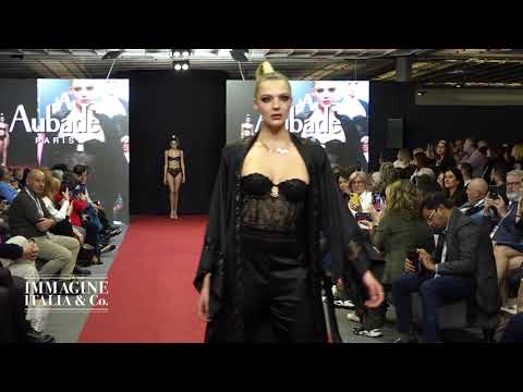 Immagine Italia & Co. - EXTRA ORDINAIRE Fashion Show
