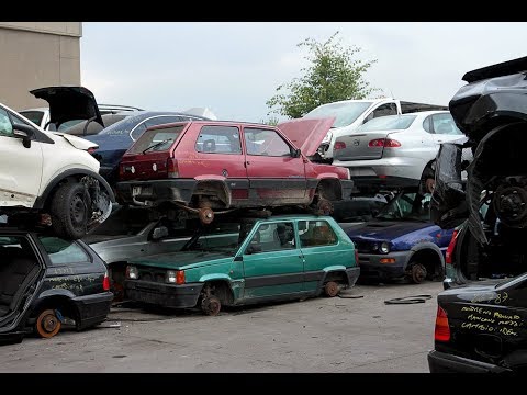 Fa notizia tante FIAT  PANDA in demolizione