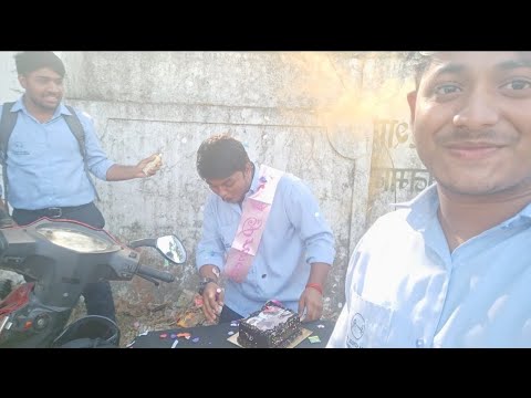 unplanned surprise deak kar bhai ho gaya shock 😲 cake deakte he shock 😱