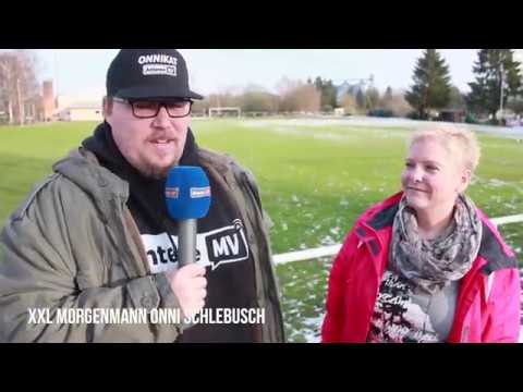 Onnis Überraschung. XXL Morgenmann Onni Schlebusch überrascht die Helden des Alltags.