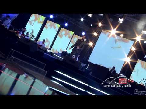 Narek Makaryan, Հավատում եմ by Sirusho - The Voice Of  Armenia - Live Show 3 - Season 1