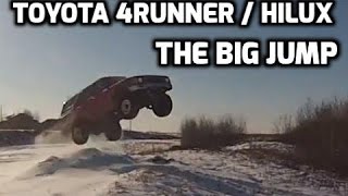 preview picture of video '1990 Toyota 4Runner / Hilux Hits A Big Jump'