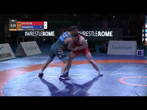 GOLD GR - 97 kg: M. EVLOEV (RUS) v. E. SZILVASSY (HUN)