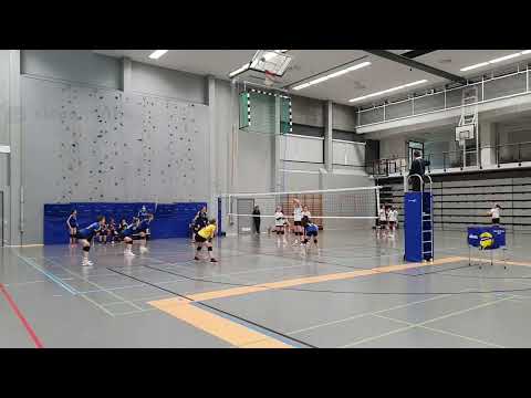 C-tytöt Salpis vs. Puma C-Black