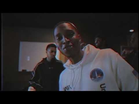 13HUNNID studio session with @davedasho @aceboypun @bentoffyacc @teeezy_day1l