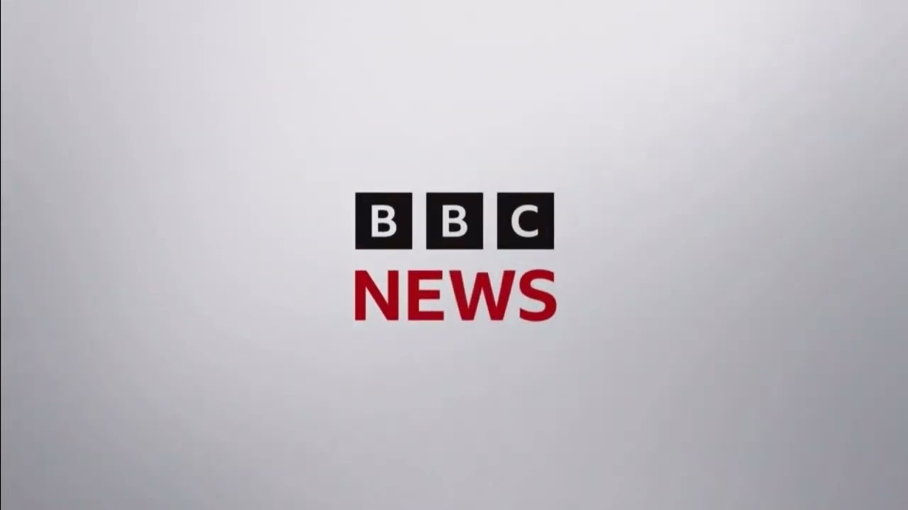 Smmmoooooth! Newsnight crashes into Newsday!