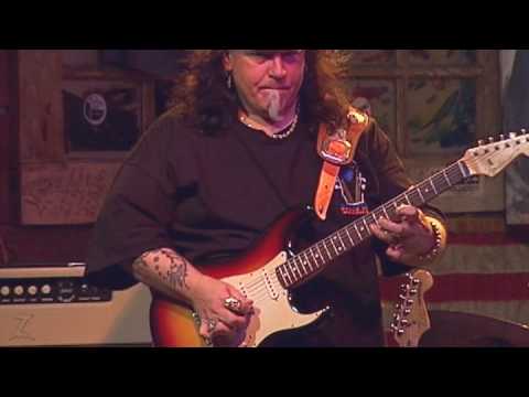 Smokin' Joe Kubek & Bnois King - Tell Me Why (Live)