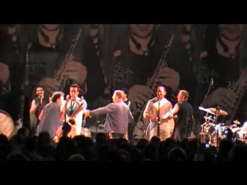 Enzo Avitabile & Bottari - Tarantella Bruna