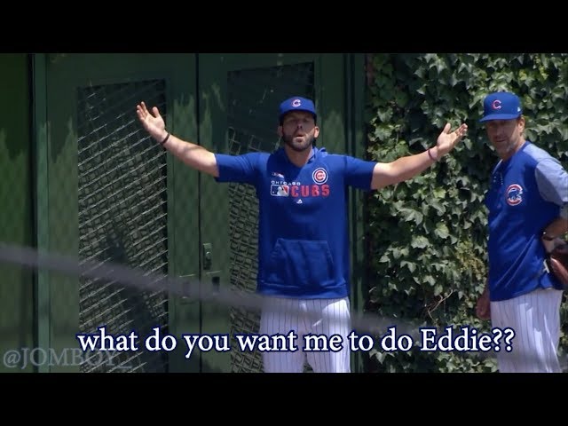 Cubs bullpen catcher gets locked out of the bullpen, a breakdown