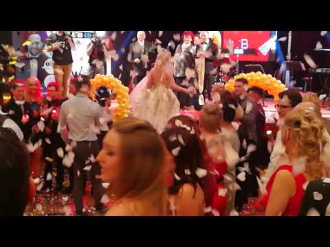 Maturitní ples Bukaschool 2018