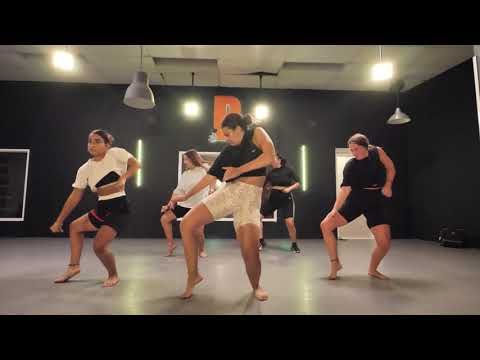 Manny Norte, 6LACK, Rema & Tion Wayne - 4AM | Bestreet | Orel Nahari