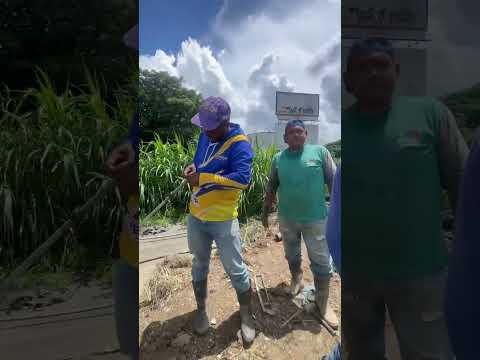 A TRAVÉS DEL PLAN AGUA EN ACCIÓN SE REUBICA TUBERÍA DE AGUA POTABLE EN LA ENTRADA DE CAGUA