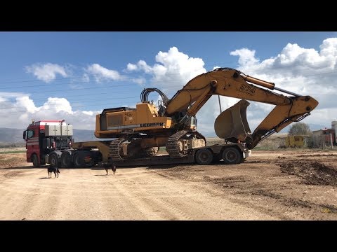 Transporting By Side The Liebherr 974 Excavator - Fasoulas Heavy Transports