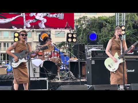 The 5.6.7.8’s - I’m Blue - Live Gran Canaria 12. October 2025