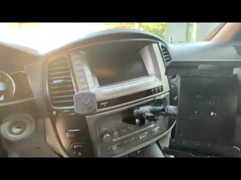 2006 Toyota Land Cruiser UZJ100 with ARB Lockers