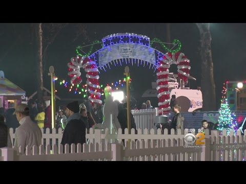Holiday Attractions In Paramus