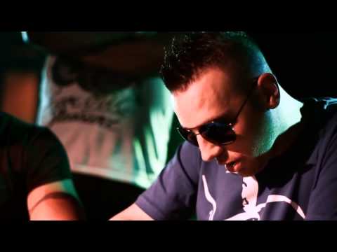 Micklaay Ft Mac - No Barrier (Official HD Video).