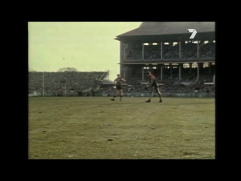 Footy Flashbacks - Ron Barassi - Melbourne - Carlton - North Melbourne - Sydney Swans - VFL - AFL