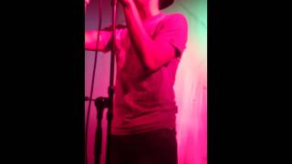 Lil Chris- Checking It Out Live