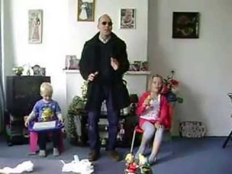 Donnie Duysrael en Greet Snorhaar - Eet veel bananen (speciale uitvoering zonder Zanger Tinus)