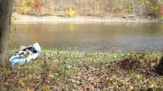 preview picture of video 'Walking our kayak to the Wallkill River'