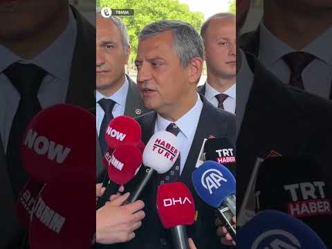 CHP'de 'olağanüstü kurultay' süreci başladı | Özgür Özel: 'İlk imzalar atıldı'