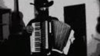 Cowboy Ninja playing Tetris song on accordion