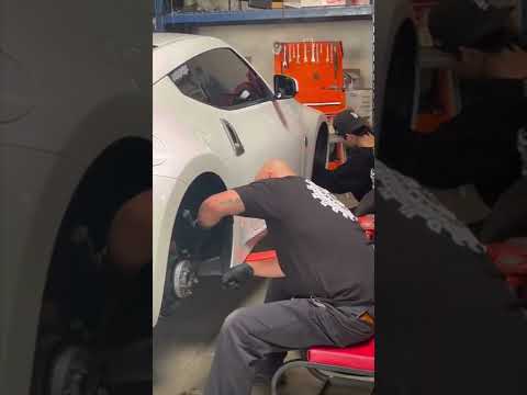 Before and After Installing BIGGER Spacers on 370Z #shorts #nissan #370z