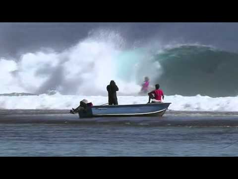 Billabong Pro Tahiti 2013 - 10 points ride