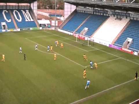 Nnamdi Nwachuku Colchester utd U18's vs Faversham Town.mov