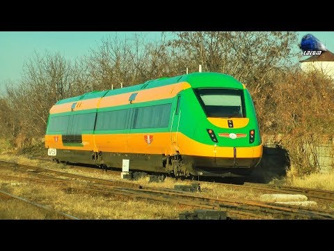 Trenuri Astra Trans Carpatic Trains in Gara Oradea Station - 06 December 2018