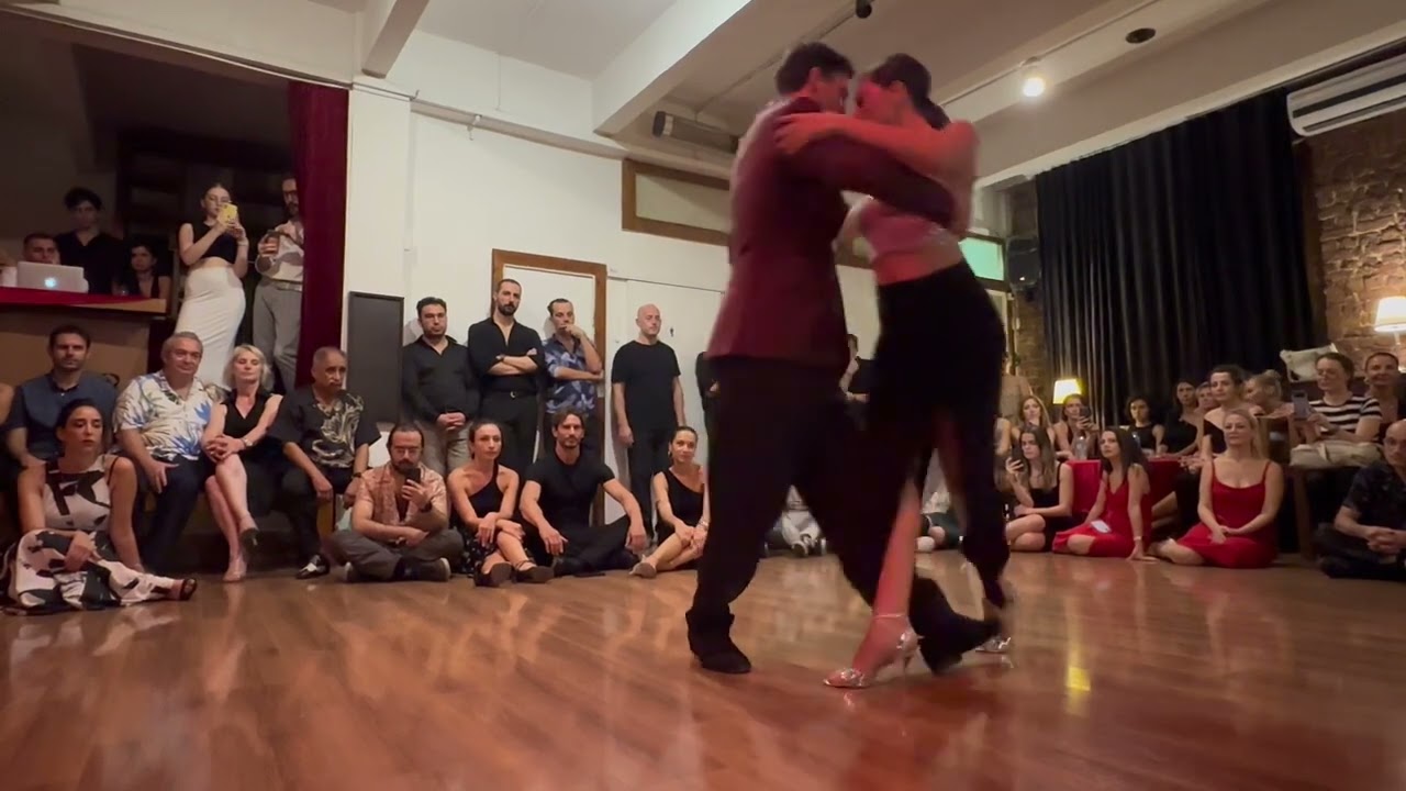 Video thumbnail for Nana Urigaeva - Onur Gümrükçü - Paciencia (2/4)