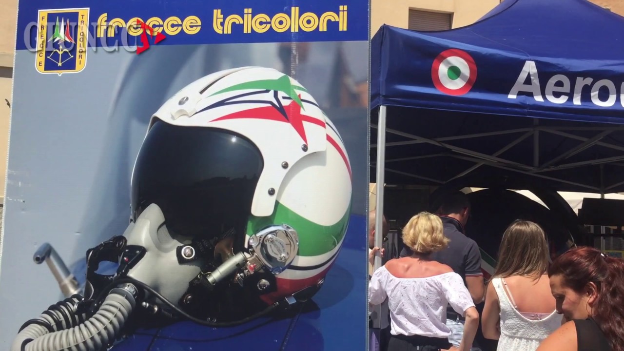 Frecce Tricolori in piazza e domenica arriva l’Air Show