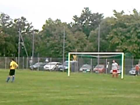 Mecz Piliczanka Pilica - Słomniczanka Słomniki (gol Kwiatkowskiego).AVI