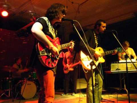 The Young Sinclairs - Up against the wall