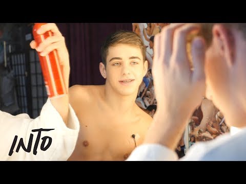 download lagu mp3 mp4 Porno Gay Studio, download lagu Porno Gay Studio gratis, unduh video klip Porno Gay Studio