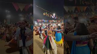 Download lagu United Way Garba mp3