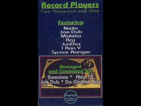 Record Players - Agree to Disagree Feat. Deeskee, Joe, Maleko, Neila, Raj