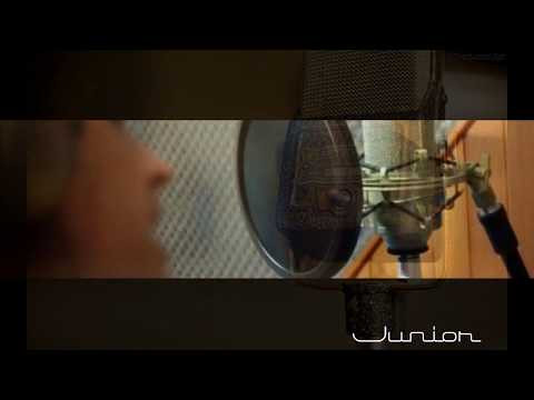 As mais belas vozes femininas que fazem os comerciais brasileiros