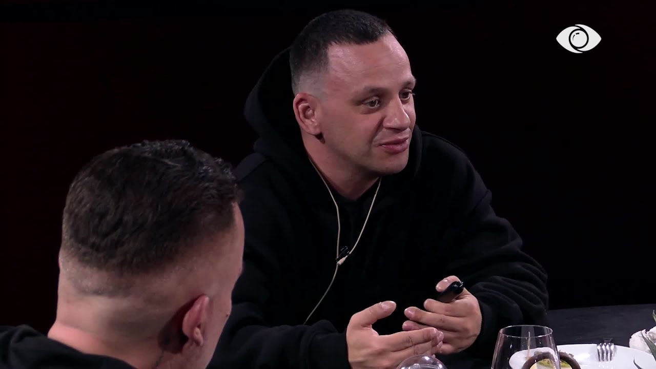 “Jemi familje e vogël, por shumë të lidhur…”/ Lisi flet i emocionuar për prindërit e tij