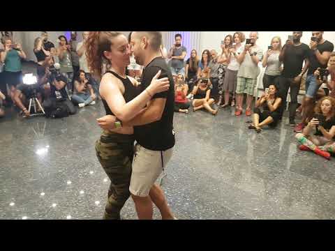 Hugo et Marina - Tarraxa Démo @ Eiffel Tower Kizomba festival 2018