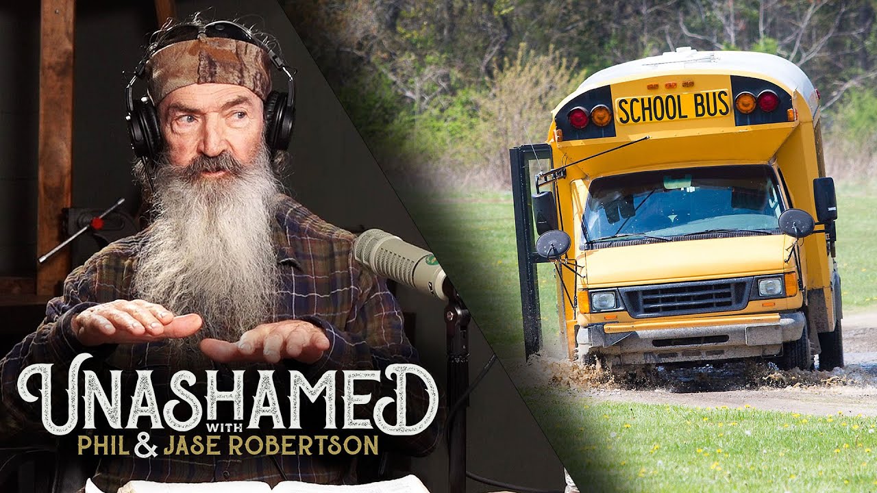 Ep 616 | Phil & Miss Kay's Free-Range Parenting & Why Jase Won't Attend High School Reunions