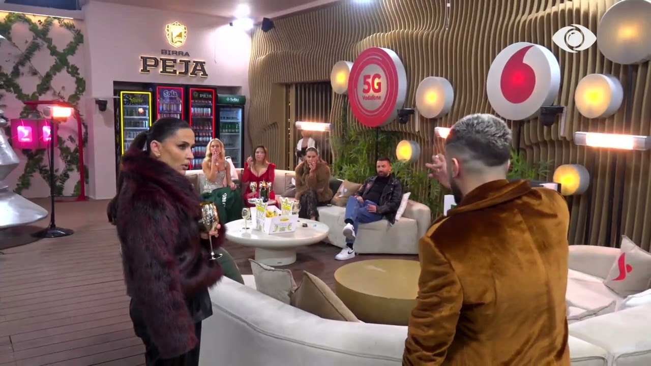 “Të ruhet se dridhet vendi”/ Gjesti i rrëfen situatën Rozanës: Egli s’më bën dot ashtu gjestesh